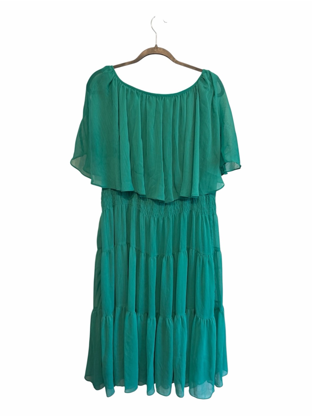 Maison Tara Teal Green Tiered Midi Dress - Picture 2 of 3